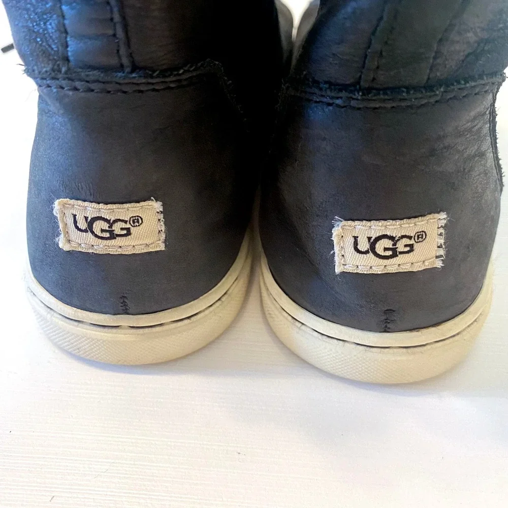 Ugg‎ Croft Luxe Quilt Boots Women's Black Leather Shearling Lace Up Ankle Size 6